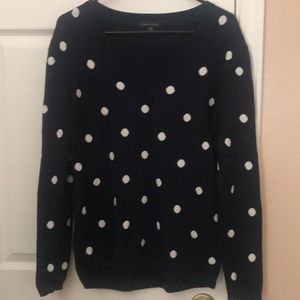 Women’s V-neck Sweater
